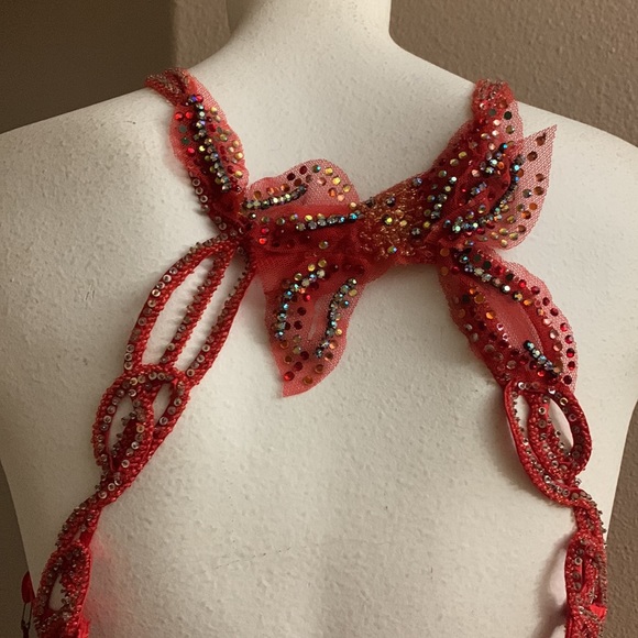 Vintage red gown - Picture 7 of 12